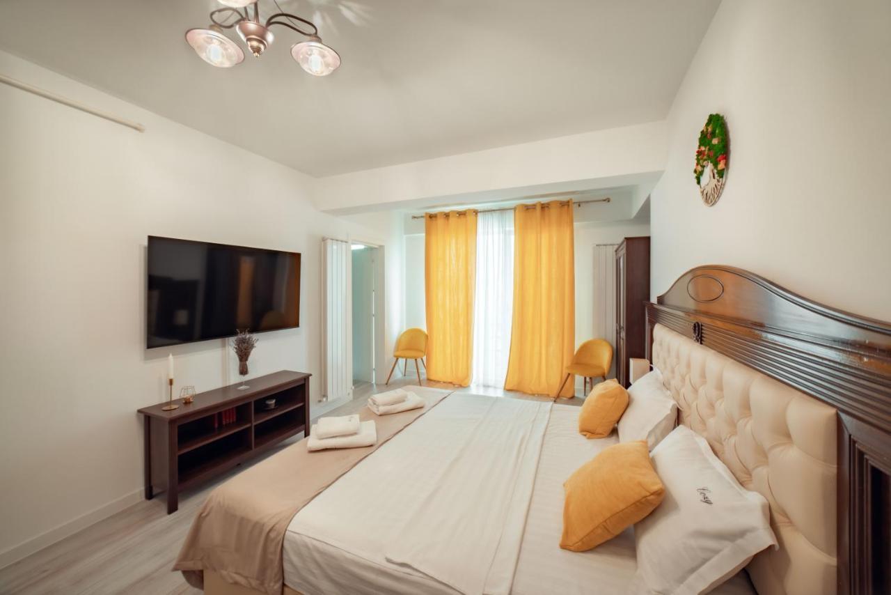 Cozy Aparthotel - Ultracentral Luxury Apartments Jászvásár Kültér fotó