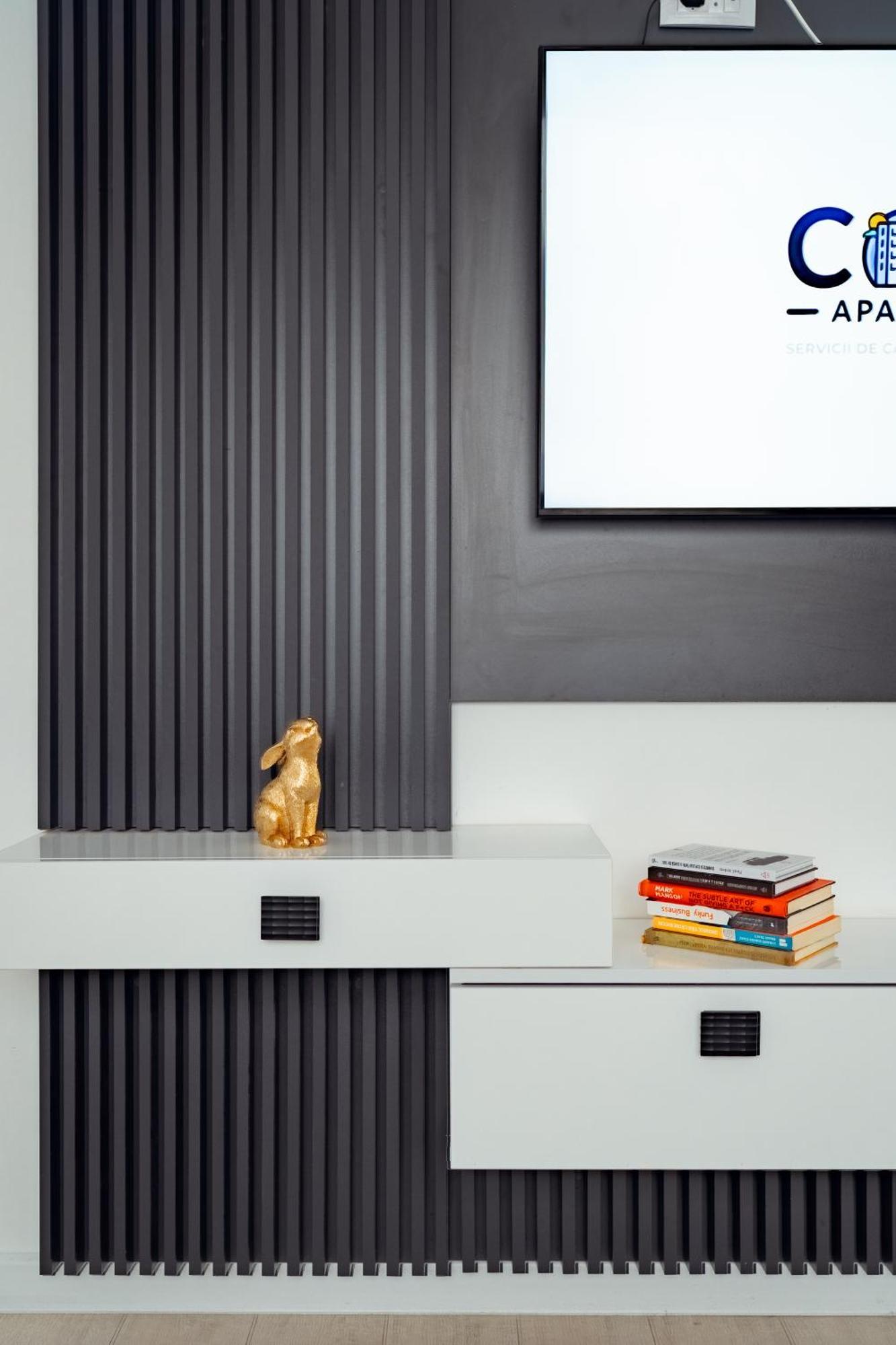 Cozy Aparthotel - Ultracentral Luxury Apartments Jászvásár Kültér fotó