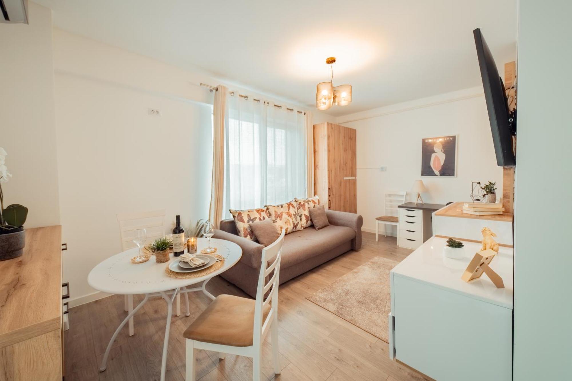 Cozy Aparthotel - Ultracentral Luxury Apartments Jászvásár Kültér fotó